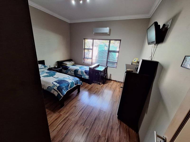 4 Bedroom Property for Sale in Kathu Northern Cape